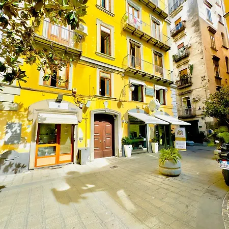 Casaria Home, Nel Cuore Del Centro Storico Di
